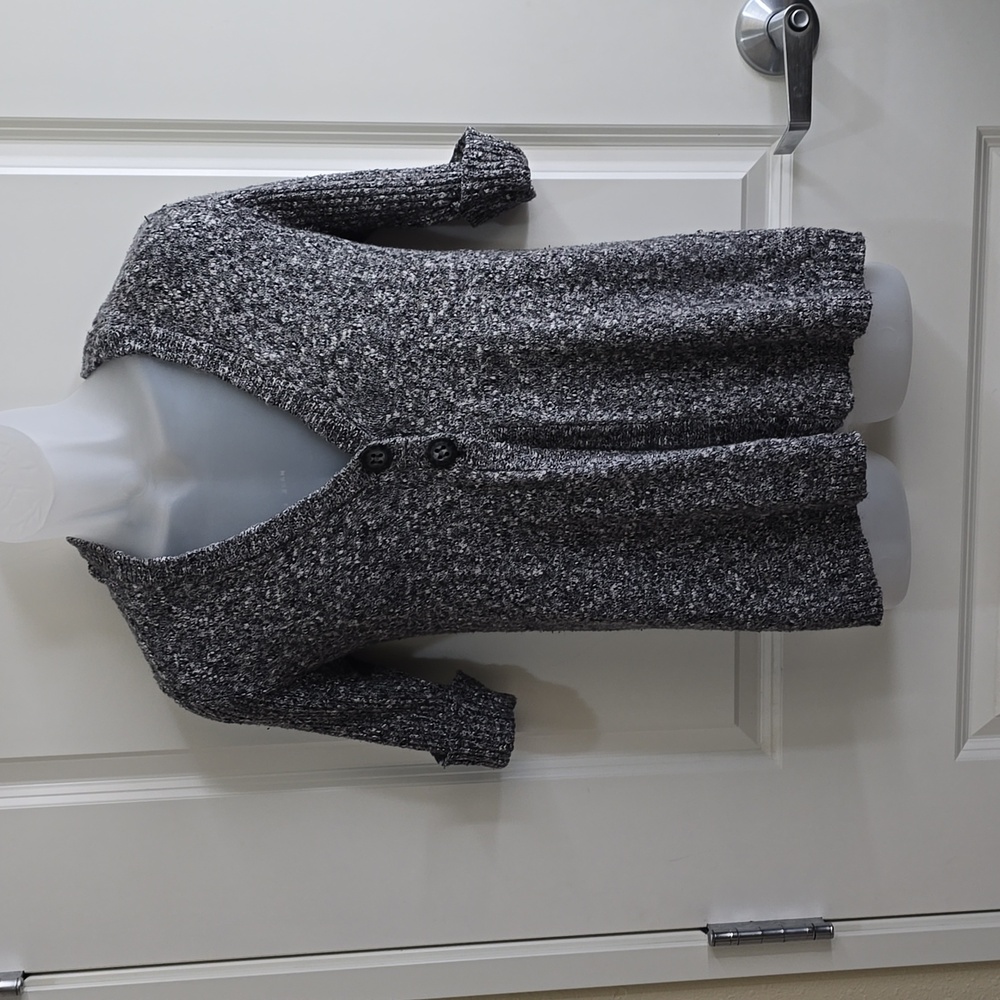 Maurices‎ Gray 2 Button Hooded Sweater  Cardigan  Size Medium